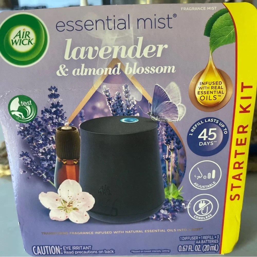Air Wick Essential‎ Mist Starter Kit Diffuser 1 Refill Lavender & Almond Blossom